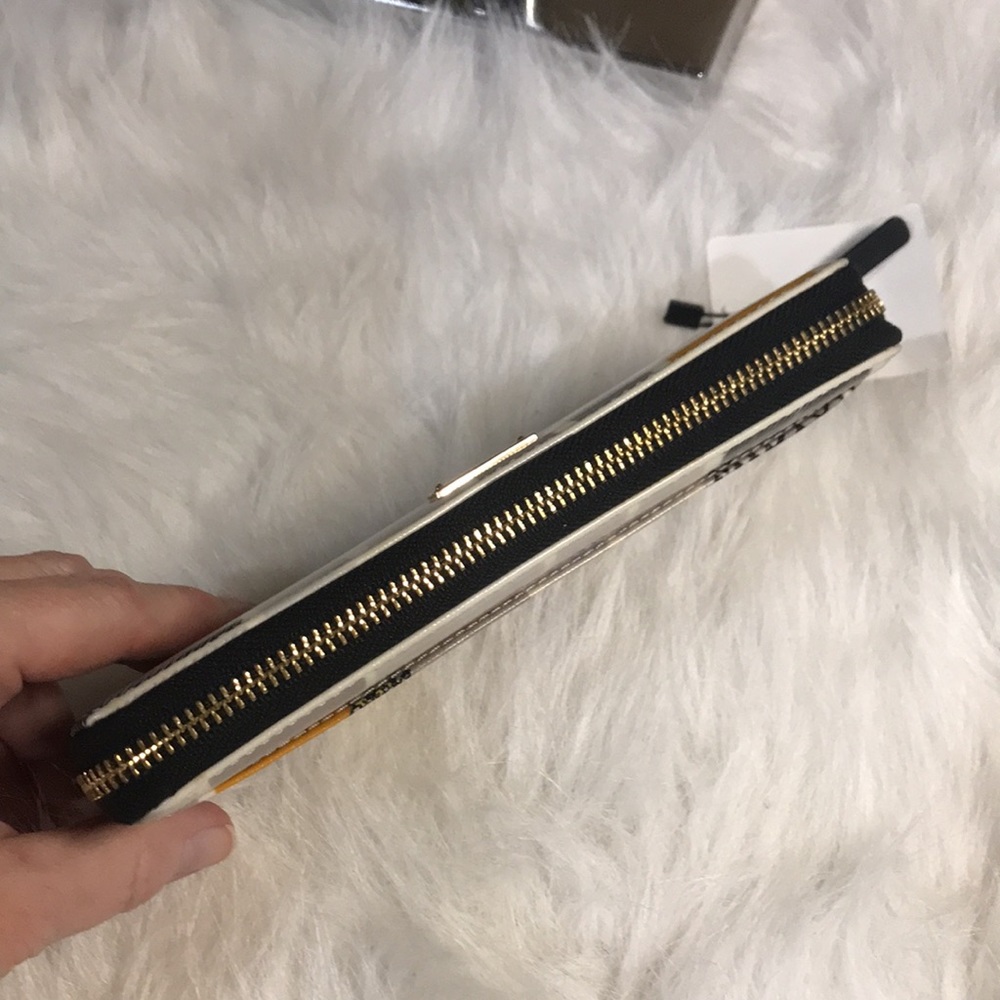 Kate Spade City Map Wallet in White and Yellow - Picture 7 of 12